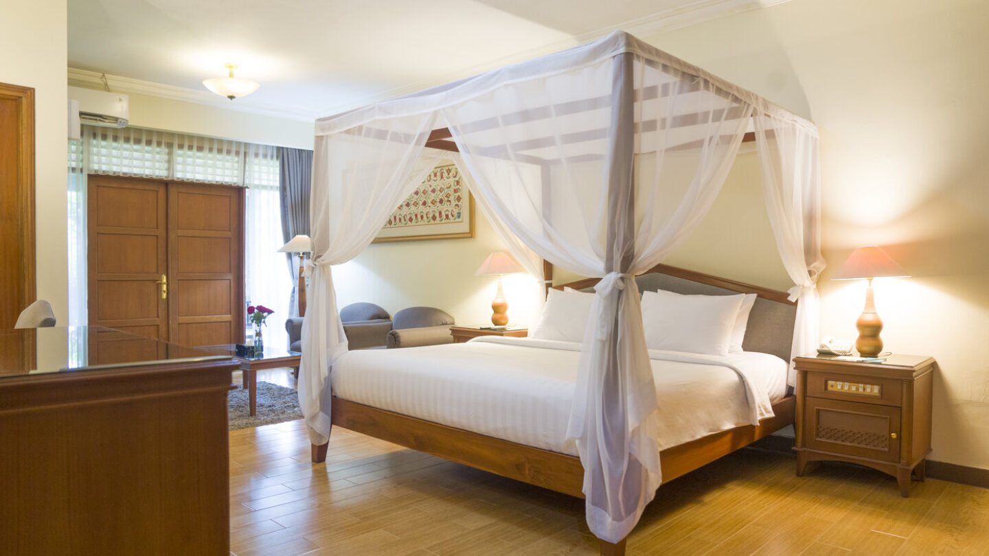 Main Bedroom Royal Suite Grage Resort Sangkan