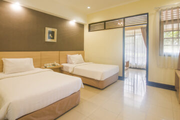 Bedroom Superior Twin Bed di Grage Resort Sangkan